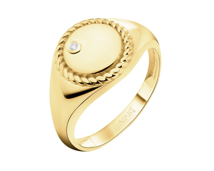 14 K Yellow Gold Signet Ring with Cubic Zirconia