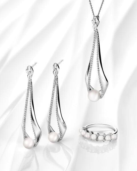 Rhodium Plated Silver Dangling Earring with Pearl