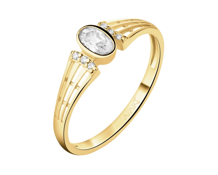 8 K Yellow Gold Ring with Cubic Zirconia