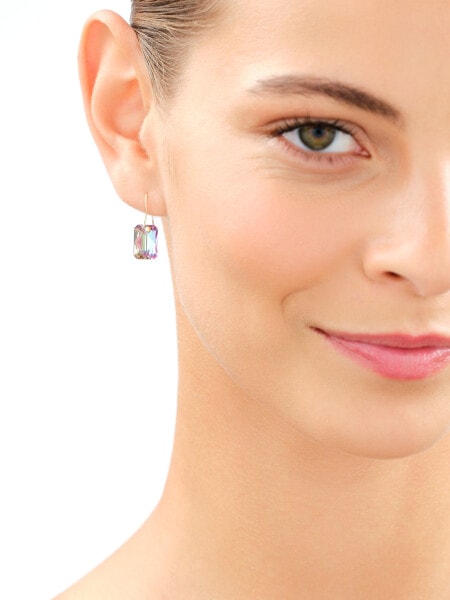 8 K Yellow Gold Dangling Earring with Synthetic Crystal