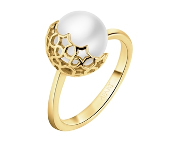 14 K Yellow Gold Ring with Pearl