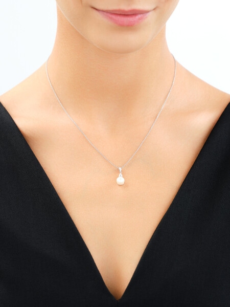 Rhodium Plated Silver Pendant with Pearl