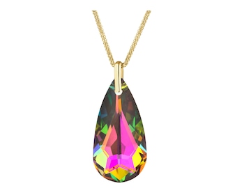 8 K Yellow Gold Pendant with Synthetic Crystal