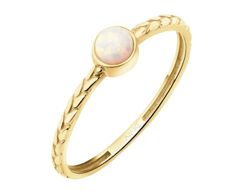 14 K Yellow Gold Ring with Opalite