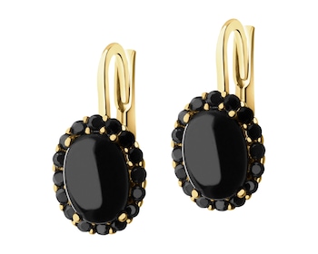 14 K Yellow Gold Dangling Earring with Synthetic Onyx