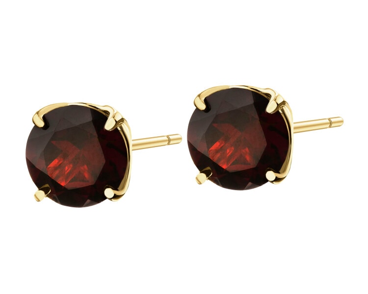 9 K Yellow Gold Earrings with Garnet