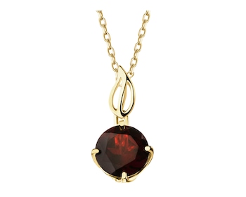 9 K Yellow Gold Pendant with Garnet