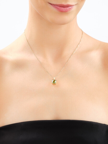 14 K Yellow Gold Pendant with Cubic Zirconia