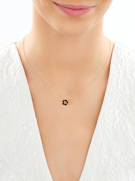 8 K Yellow Gold Necklace with Synthetic Onyx