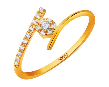 8 K Yellow Gold Ring with Cubic Zirconia