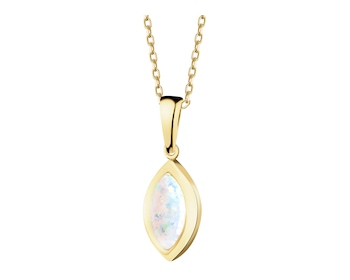 8 K Yellow Gold Pendant with Opalite