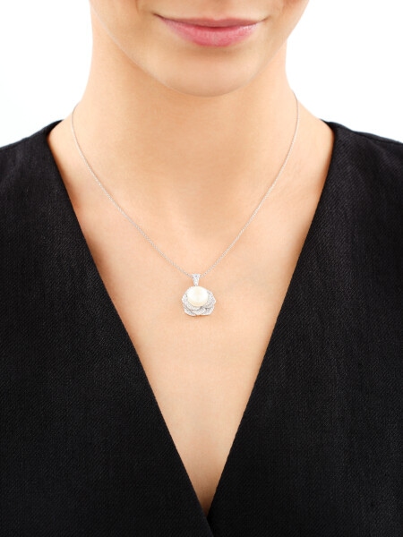 Rhodium Plated Silver Pendant with Pearl