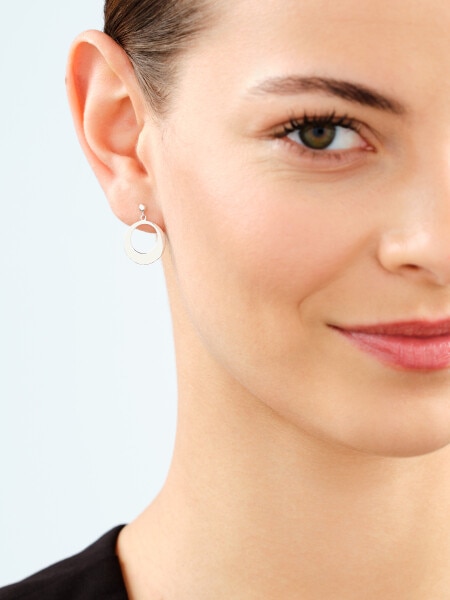 Rhodium Plated Silver Dangling Earring 