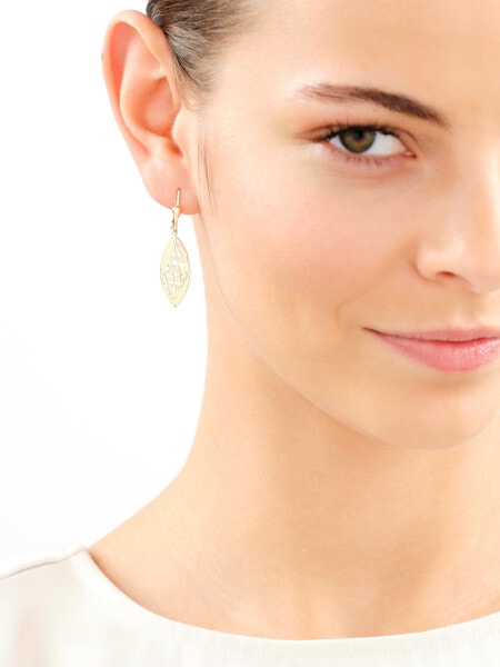 8 K Yellow Gold Dangling Earring 