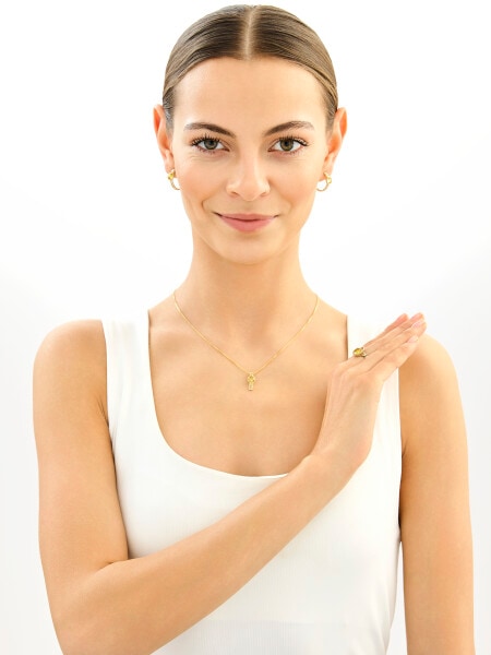 8 K Yellow Gold Earrings with Cubic Zirconia