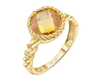 8 K Yellow Gold Ring with Cubic Zirconia