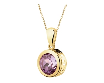 8 K Yellow Gold Pendant with Synthetic Corundum