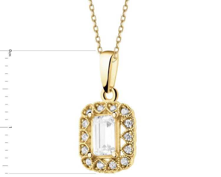 8 K Yellow Gold Pendant with Cubic Zirconia