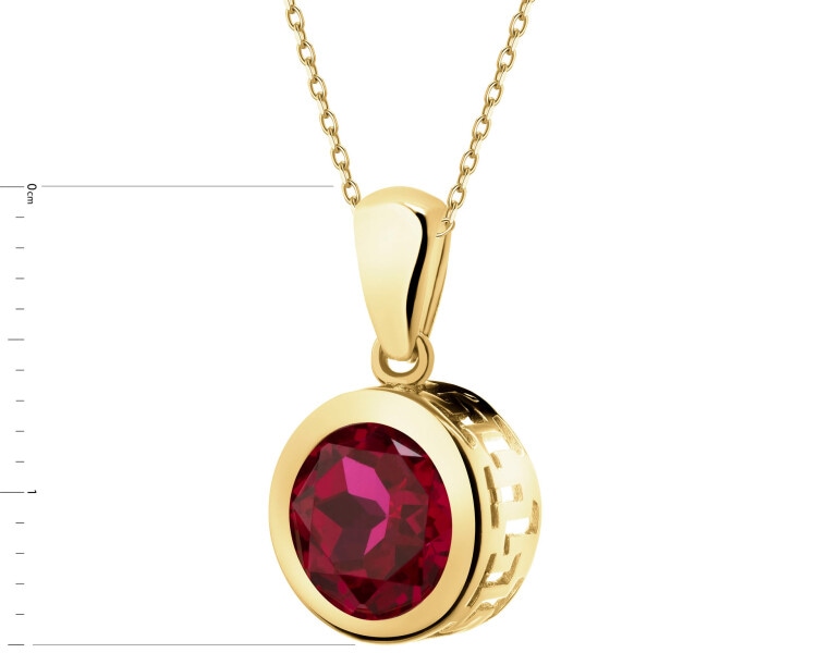 8 K Yellow Gold Pendant with Synthetic Corundum