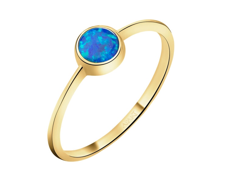 8 K Yellow Gold Ring with Opalite