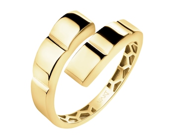 8 K Yellow Gold Ring 