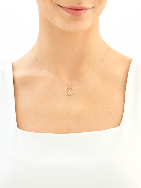 9 K Yellow Gold Pendant 