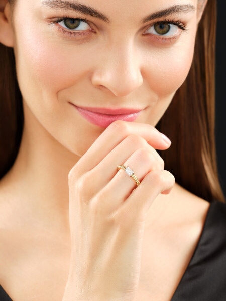 750  Ring with Diamonds - 0,13 ct - fineness 750
