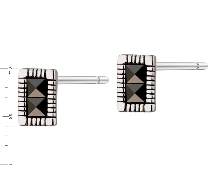 Stříbrné náušnice s markazity