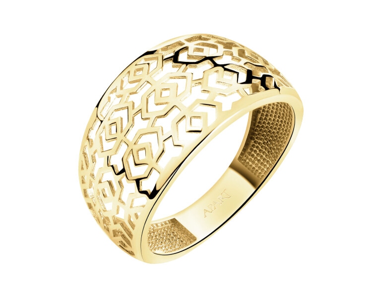 8 K Yellow Gold Band Ring 