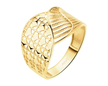 14 K Yellow Gold Ring 