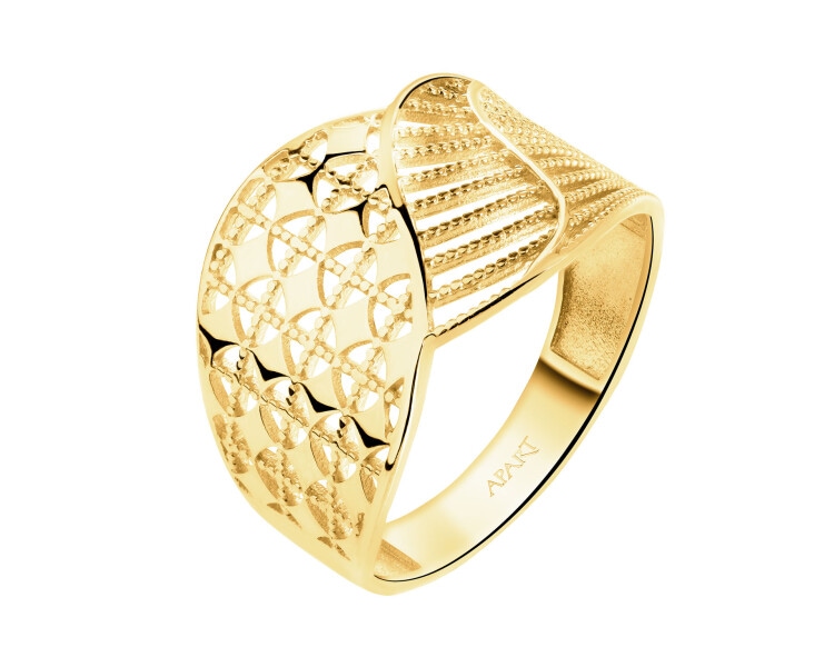 8 K Yellow Gold Ring 