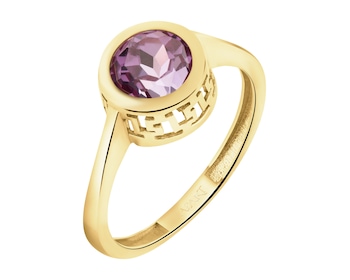 8 K Yellow Gold Ring with Synthetic Corundum