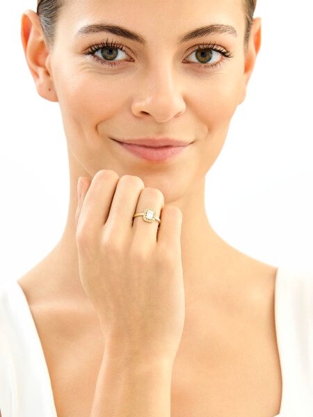 9 K Yellow Gold Ring with Cubic Zirconia