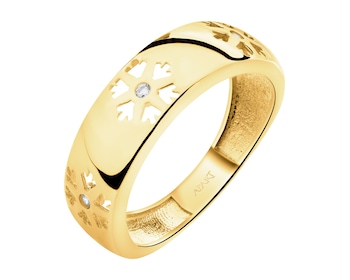 14 K Yellow Gold Band Ring with Cubic Zirconia