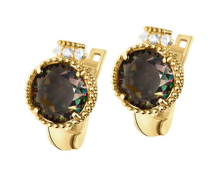 14 K Yellow Gold Earrings with Synthetic Corundum