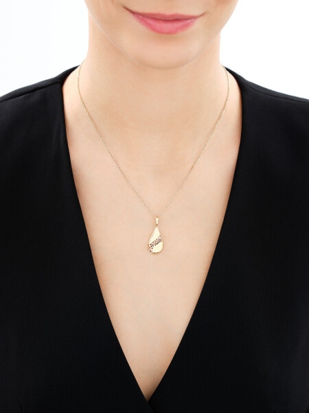 14 K Yellow Gold Pendant with Cubic Zirconia