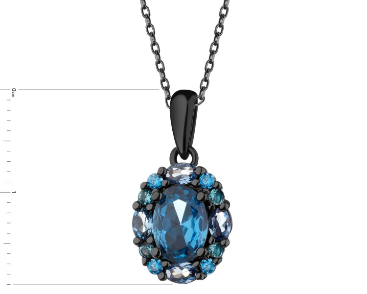 Stříbrný přívěsek se zirkony