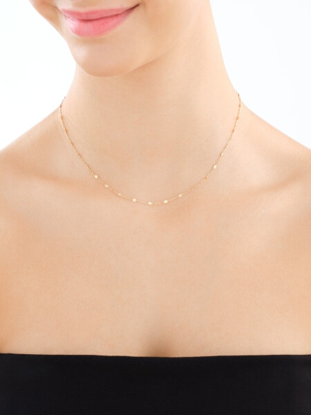 Yellow gold chain