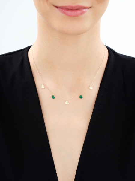 Złoty naszyjnik z malachitami syntetycznymi - serca