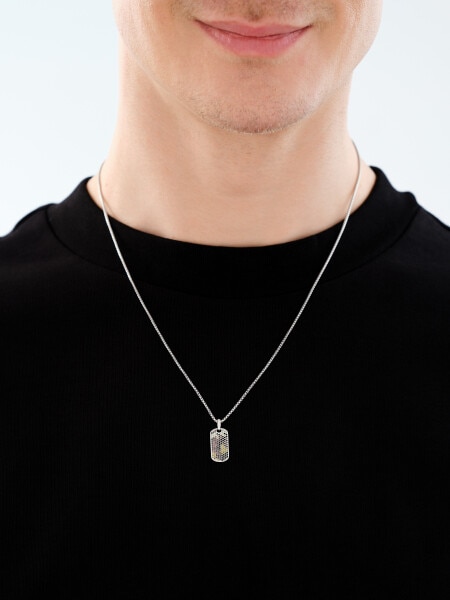 Stříbrný přívěsek se zirkony