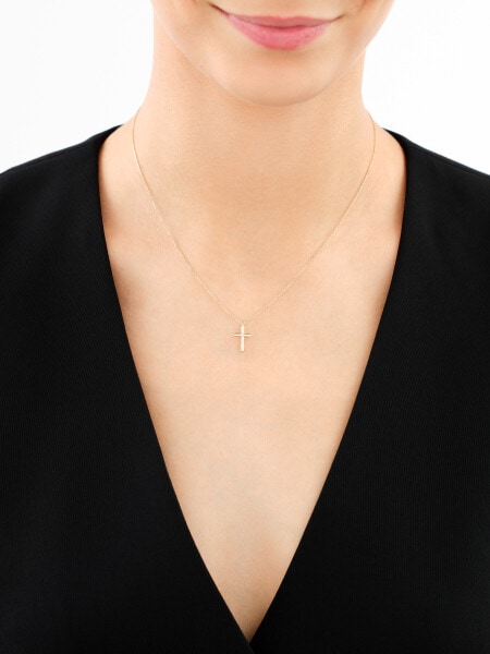 Naszyjnik z żółtego złota z diamentem - krzyż - 0,004 ct - próba 375
