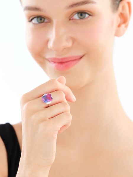 Pierścionek srebrny z cyrkoniami i szlifowanym szkłem