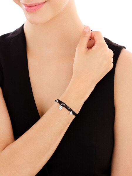 Náramek se stříbrnými prvky a zirkony - čtyřlístky, srdce