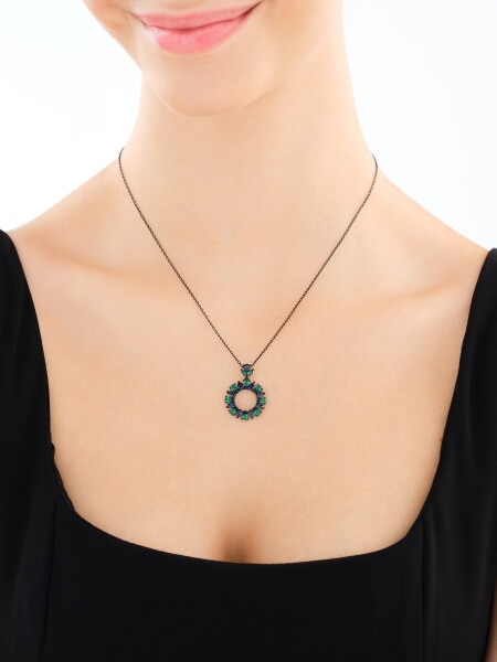 Stříbrný přívěsek se zirkony