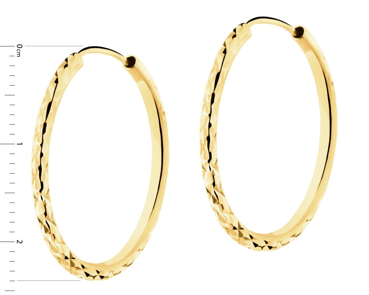 8 K Yellow Gold Hoop Earring