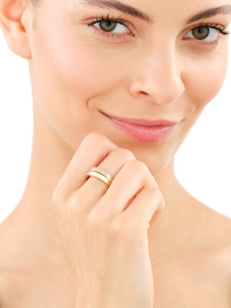 Zlatý prsten se zirkony