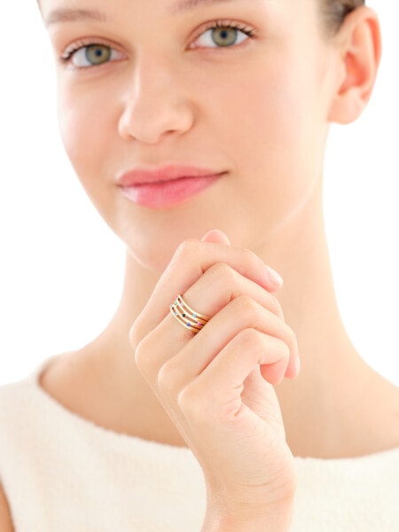 Złoty pierścionek z cyrkoniami