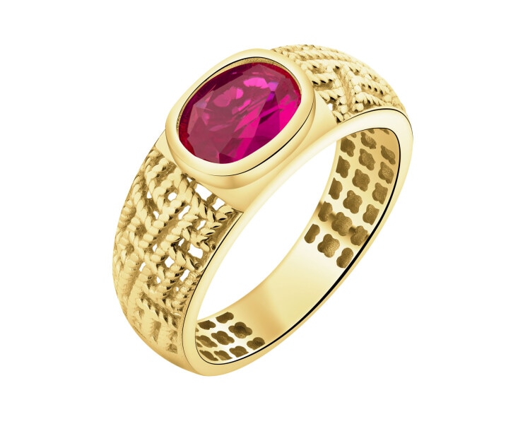 Złoty pierścionek z cyrkonią