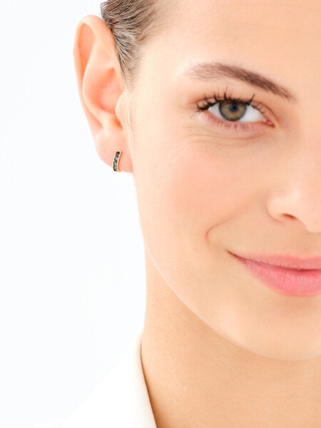 8 K Yellow Gold Earrings with Cubic Zirconia