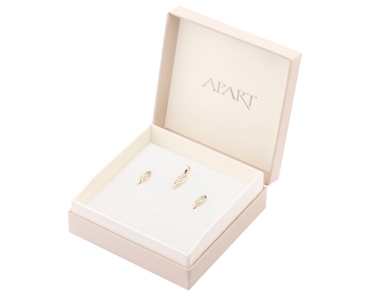 14 K Yellow Gold Set with Cubic Zirconia